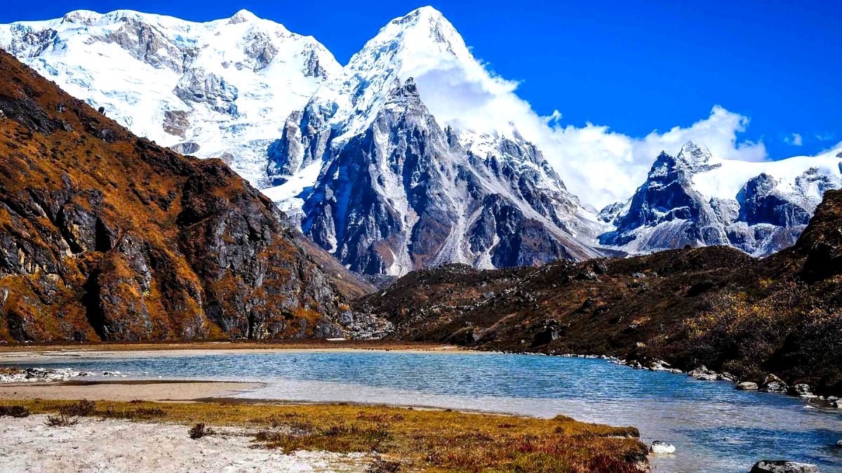 Kanchenjunga photo